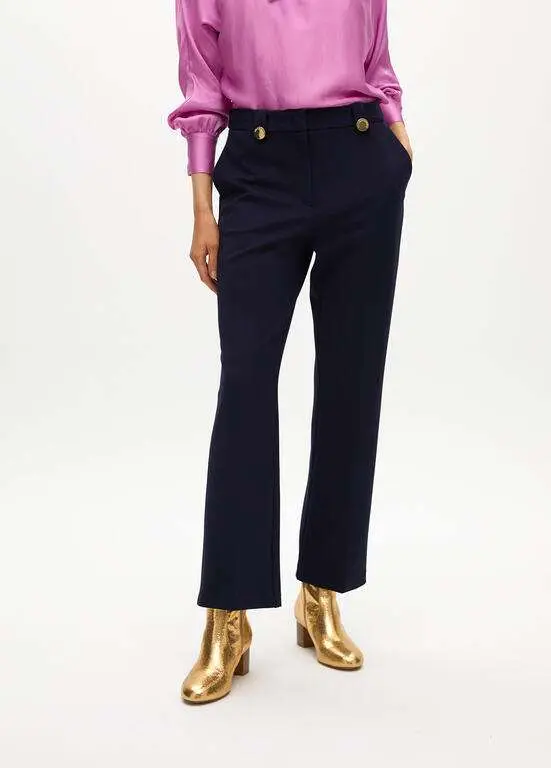 Pantalón de punto con botones