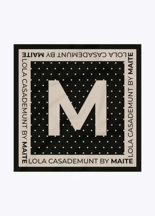 Pañuelo estampado topitos negro-crudo