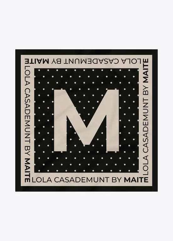 Pañuelo estampado topitos negro-crudo